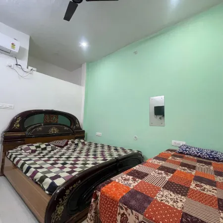 Arya Sadan Homestay