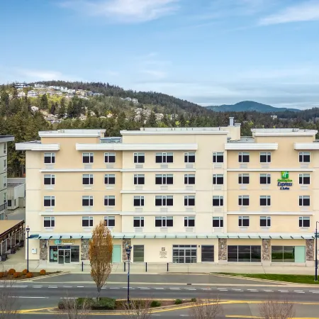 Holiday Inn Express & Suites VICTORIA - COLWOOD by IHG