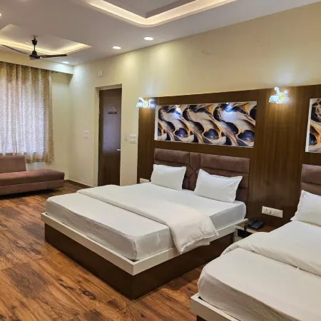 Pink Mahal Hotel And Resort