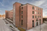 Montownia Lofts & Experience - Bintang 4