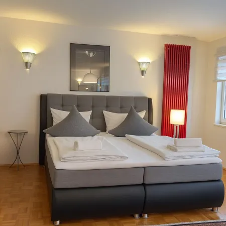BoardingHouse - Studios & Apartments