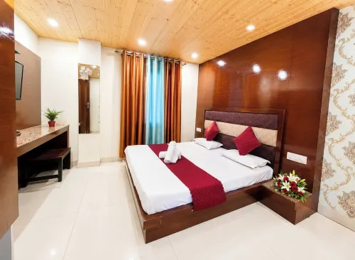 Hotel N.R Stay Dalhousie - Homestays