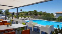 Hotel 3K Faro Aeroporto - Pools