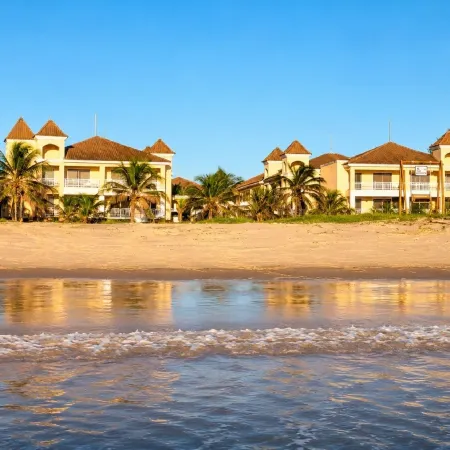 Atlantic Palace Family Inn