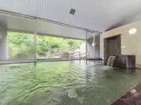 Higashiyama Onsen Maple Plaza - parkir