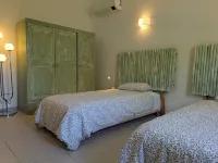 Ruime Villa van 280m2 met Zwembad in Olhos D'agua - Villa
