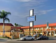 Travelodge by Wyndham El Cajon - parking
