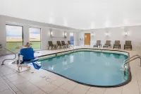 SureStay by Best Western Forsyth Decatur - Pool