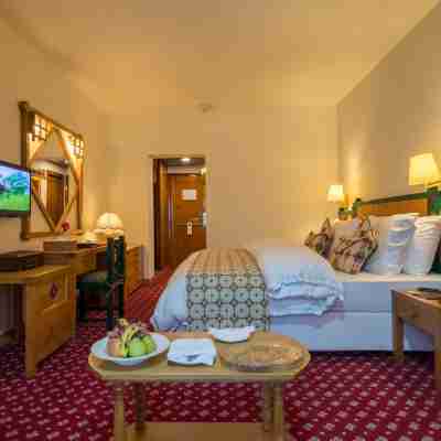 Gilgit Serena Hotel Rooms