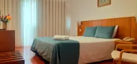 Hotel Santa Cruz - parking