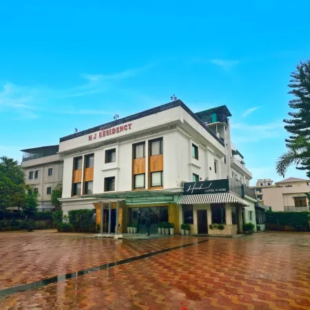 Hotel Mj Residency