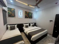 Hotel Shree Kesari Nandan - Bathtub