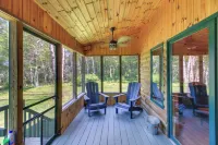 Fire Pit & Screened Porch! 3.5-acre Nevis Retreat - Хоумстей