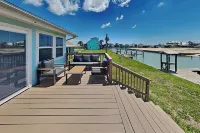 Hideaway at Redhead Road - balcony