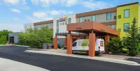 Home2 Suites by Hilton - Milwaukee Airport - Uima-altaat