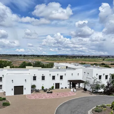 Inn at Gard Estate Wines