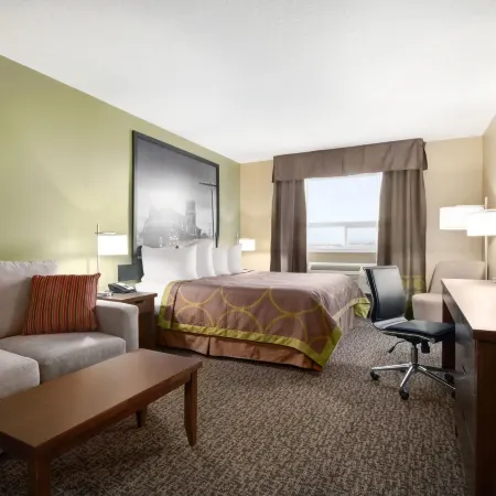 Super 8 by Wyndham Regina