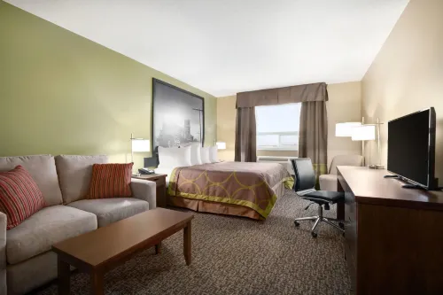 Super 8 by Wyndham Regina - pet friendly