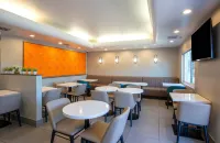 Country Inn & Suites by Radisson, Phoenix Airport, AZ - sarapan