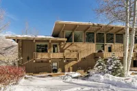 Two Bedroom Apartments with One of a Kind Location on Slopes of Aspen Mountain! - 3-نجوم