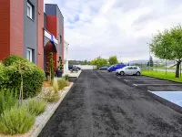 Ibis Budget Saint-Étienne Stade - parking