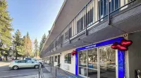 Motel 6 Big Bear Lake, CA - Parkering