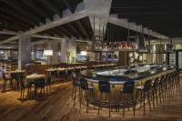 Lancaster Marriott at Penn Square - bar