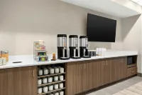 Home2 Suites by Hilton Owatonna - breakfast