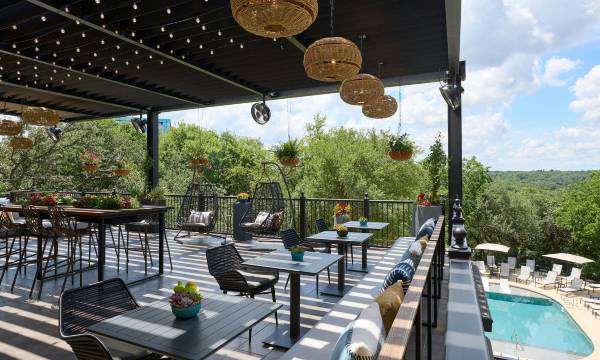 Renaissance Austin Hotel