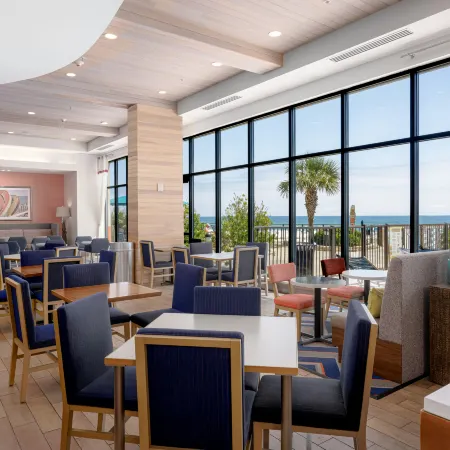 Hampton Inn & Suites Orange Beach/Gulf Front