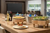 Residence Inn Doral Mall Area - Kitchens