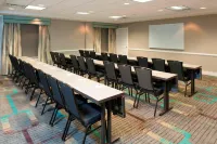 Residence Inn Toledo Maumee - parking