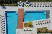 The Stella Hotel, Autograph Collection - piscine