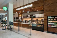 Morgantown Marriott at Waterfront Place - bar