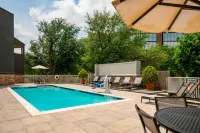 Four Points by Sheraton Dallas Arlington Entertainment District - 3-Star
