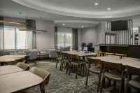 SpringHill Suites Annapolis - breakfast