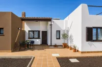 GuestReady - Luxury Villa with Pool - Villaer