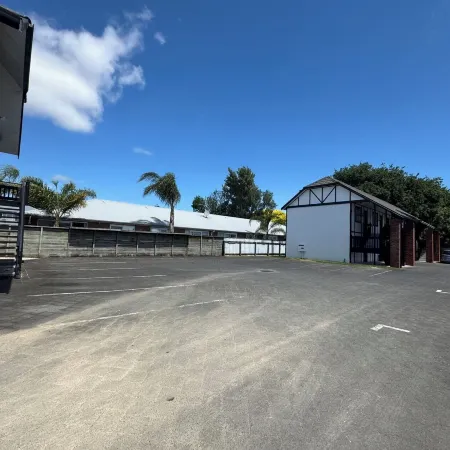 Grosvenor Motel