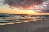 Southern PAG Beach House Bungalows - Homestays