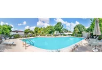 Motel 6 - Tampa, FL - Fairgrounds - Beach