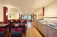 Hotel Kastanienhof - breakfast