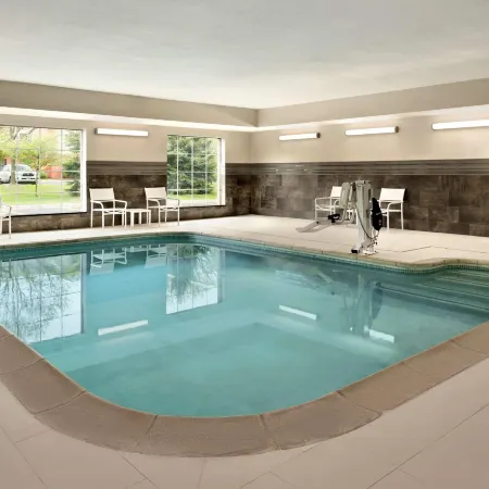 Country Inn & Suites by Radisson, Novi, MI