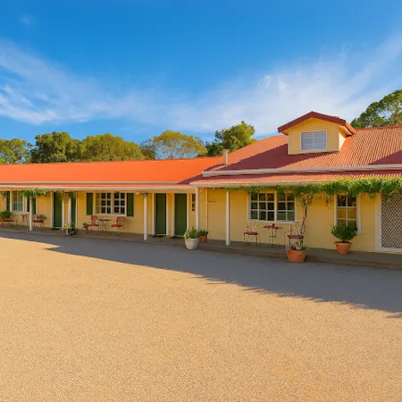 MOTEL ROYAL TARA