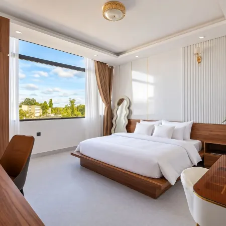 S79 Nelly Hotel