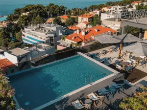 Marvie Hotel & Health