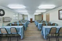 Oxnard Inn Lancaster - Wifi