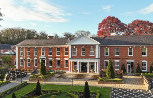 Manor Hotel Solihull, BW Signature Collection - parking