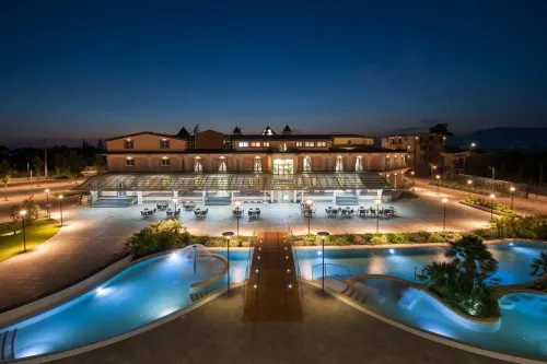 L' Araba Fenice Hotel & Resort Hôtels à : Altavilla Silentina