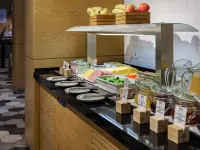 Holiday Express Moscow Sheremetyevo Airport Hotel - 조식 운영
