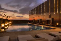 The Okura Prestige Taipei - Rooftop Pools